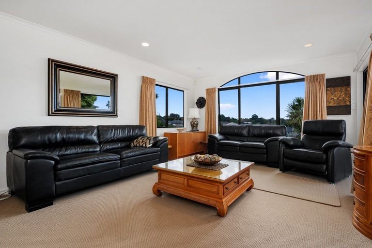 Photo of property in 35 Mahonia Place, Pyes Pa, Tauranga, 3112