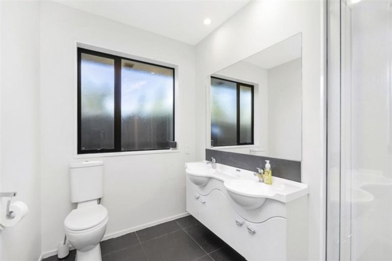 Photo of property in 80 Lamorna Road, Parklands, Christchurch, 8083