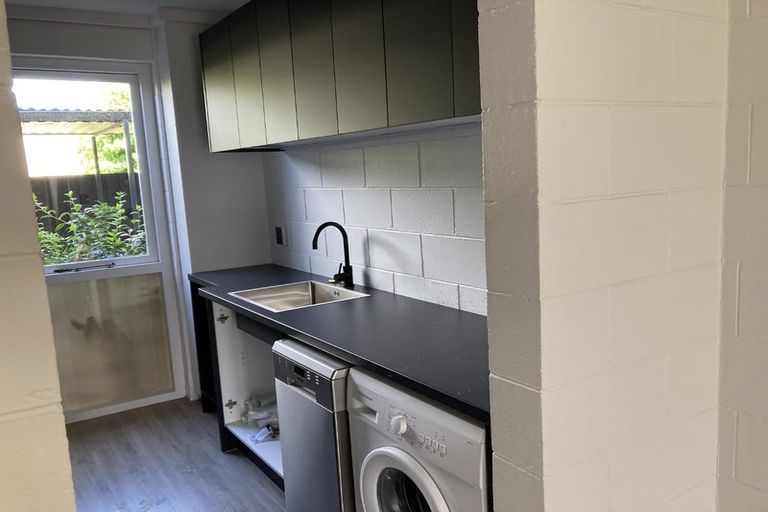 Photo of property in 3/44 Puriri Street, Riccarton, Christchurch, 8041