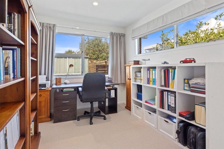 Photo of property in 24 Wickham Place, Hairini, Tauranga, 3112