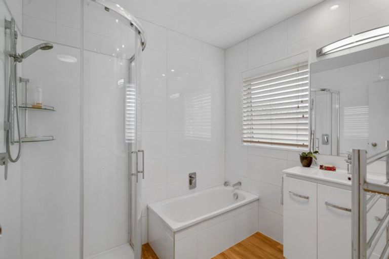 Photo of property in 15b Laing Place, Otumoetai, Tauranga, 3110