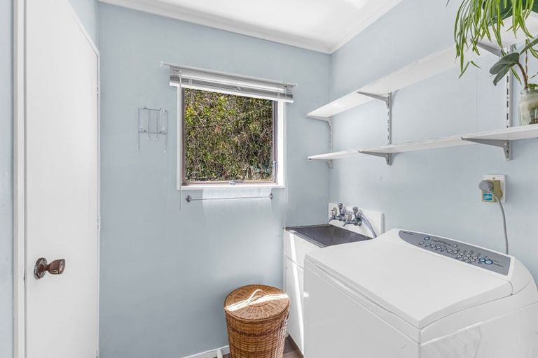 Photo of property in 2 Hodge Place, Aramoho, Whanganui, 4500