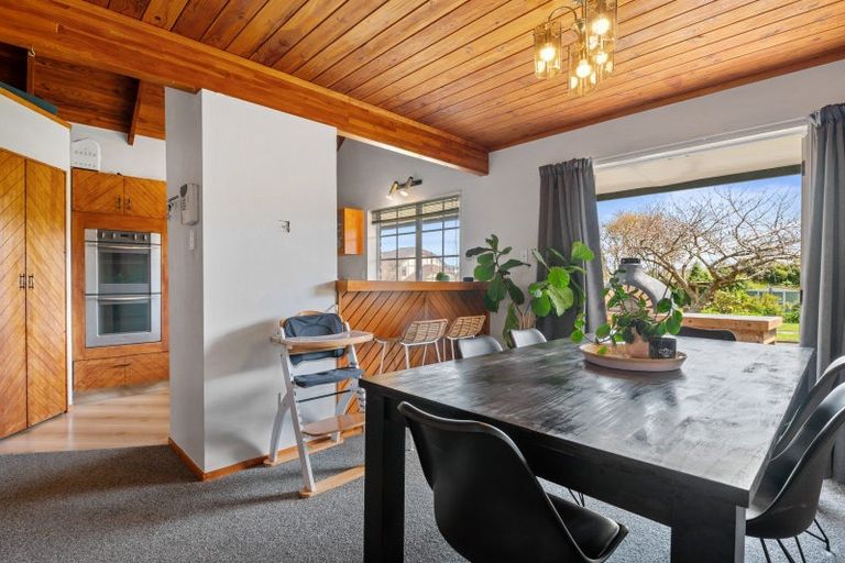 Photo of property in 17 Walford Drive, Lynmore, Rotorua, 3010