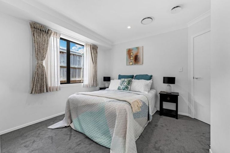 Photo of property in 1 James Elliot Way, Pokeno, 2402