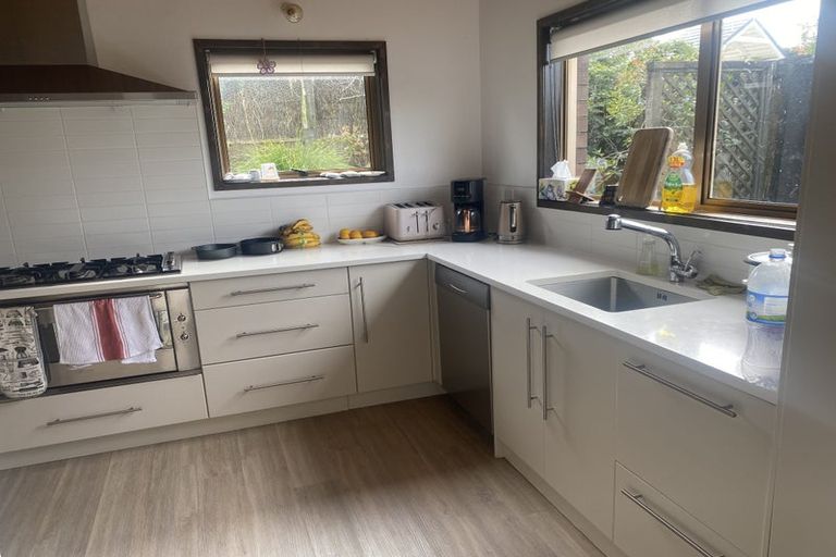 Photo of property in 1/63a Norwood Road, Bayswater, Auckland, 0622