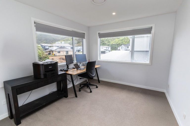 Photo of property in 92 Silverstream Road, Crofton Downs, Wellington, 6035