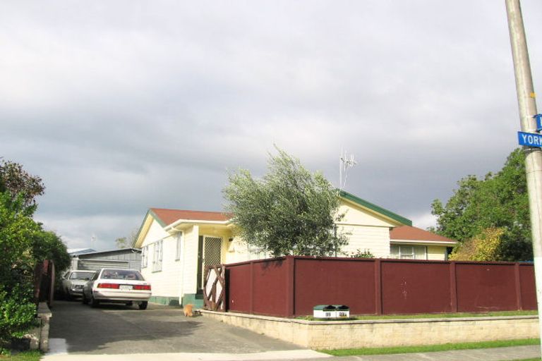 Photo of property in 39 York Avenue, Tamatea, Napier, 4112