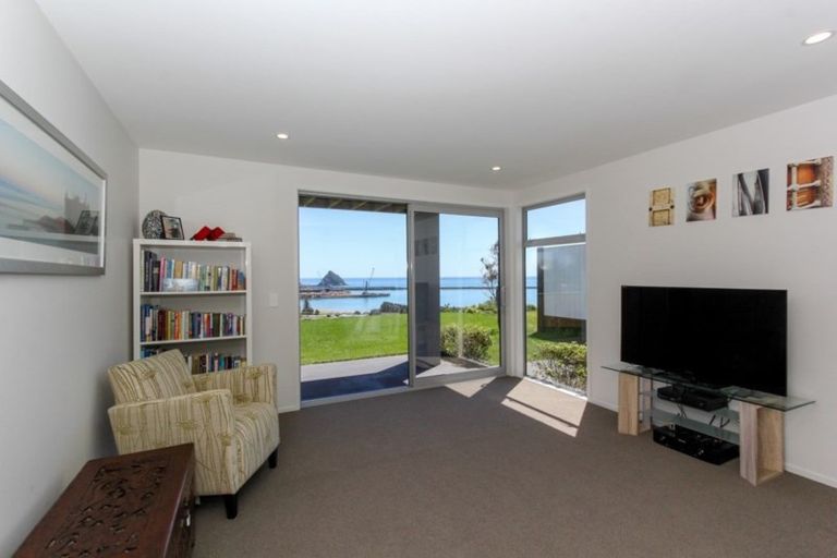 Photo of property in 5a Mission Street, Moturoa, New Plymouth, 4310