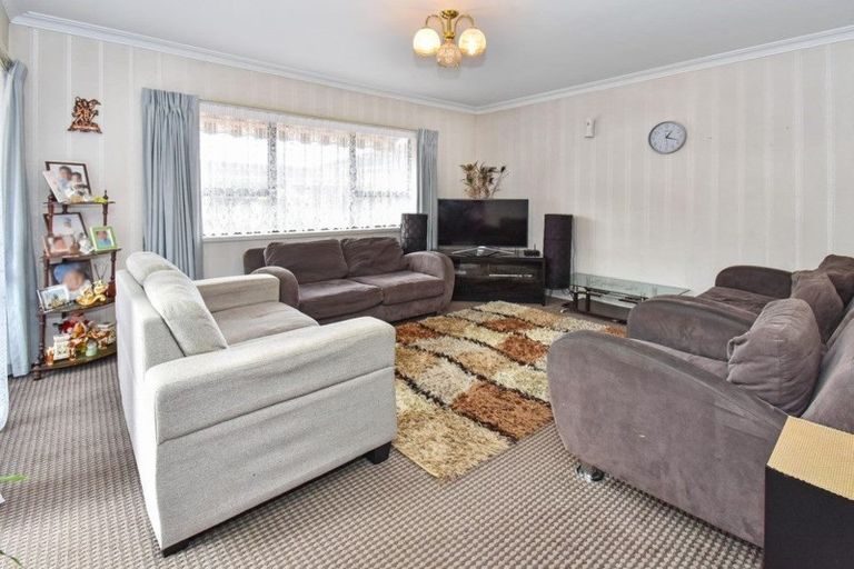 Photo of property in 2/30 Hoteo Avenue, Papatoetoe, Auckland, 2025