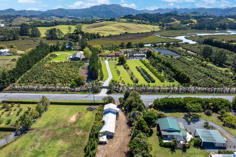 Photo of property in 156 Omaha Flats Road, Tawharanui Peninsula, Matakana, 0986