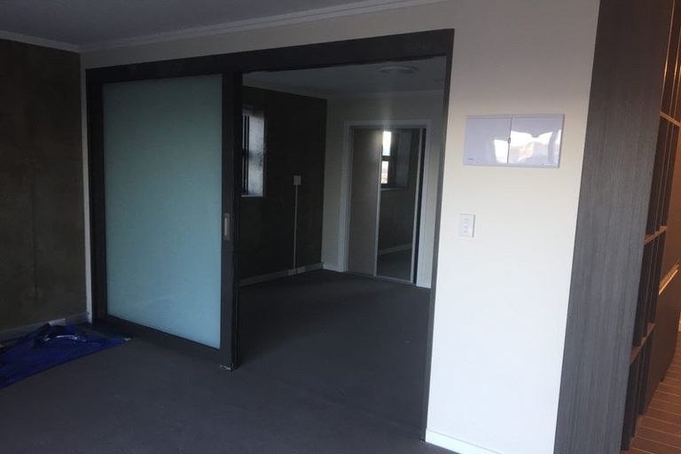 Photo of property in Frame Apartments, 501/111 Molesworth Street, Thorndon, Wellington, 6011