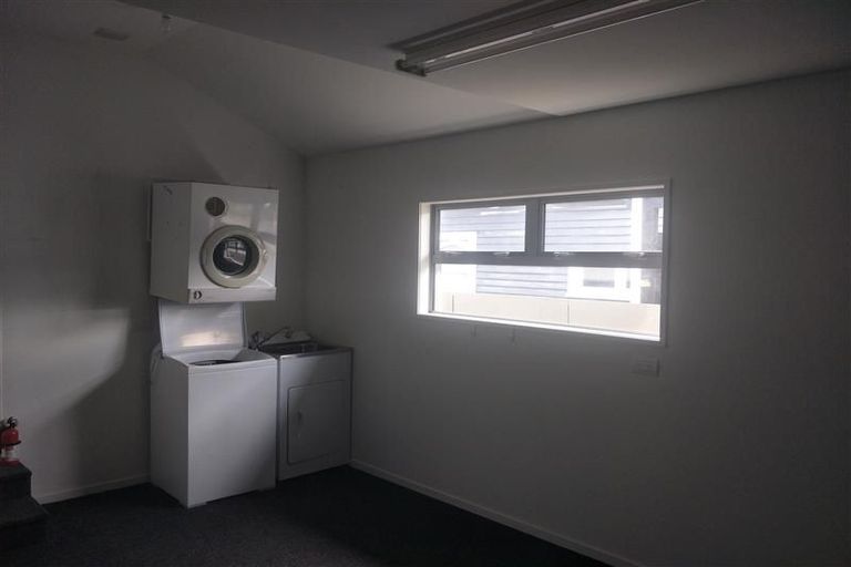 Photo of property in 292 Devon Street West, New Plymouth, 4310