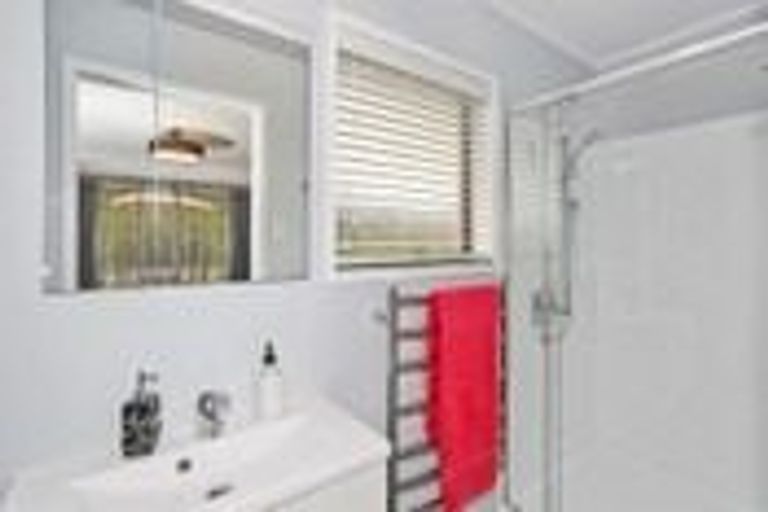 Photo of property in 8 Ashby Place, Pukekohe, 2120