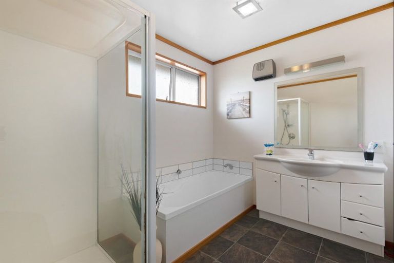 Photo of property in 5 Cedar Crescent, Mosgiel, 9024