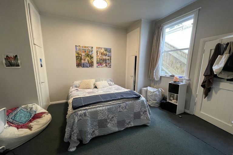 Photo of property in 8 Kenwyn Terrace, Newtown, Wellington, 6021