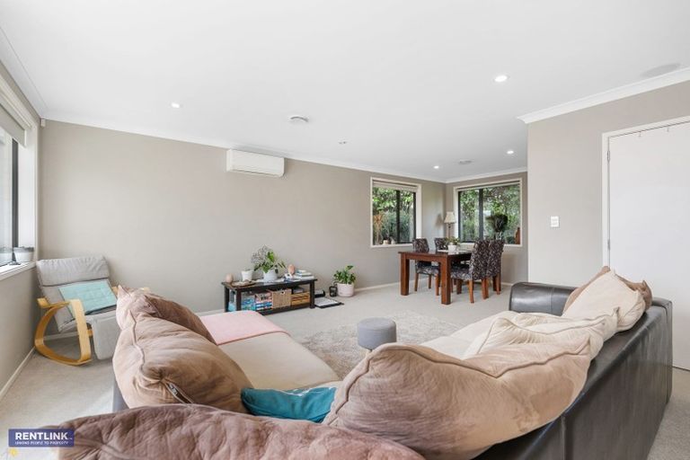 Photo of property in 16 Hillford Place, Welcome Bay, Tauranga, 3175