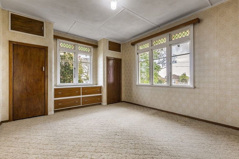 Photo of property in 97 Seddon Street, Pukekohe, 2120