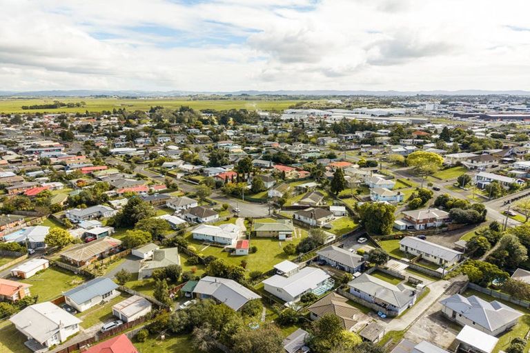 Photo of property in 30 Minifie Avenue, Melville, Hamilton, 3206