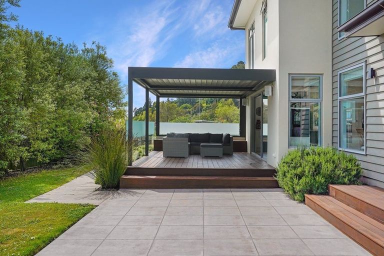 Photo of property in 42 Alderson Avenue, Hillsborough, Christchurch, 8022