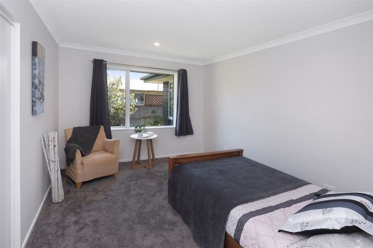 Photo of property in 33 Bracebridge Street, Kaiapoi, 7630