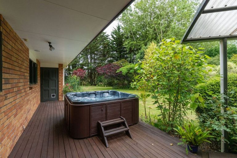 Photo of property in 21 Emma Drive, Manakau, Levin, 5573