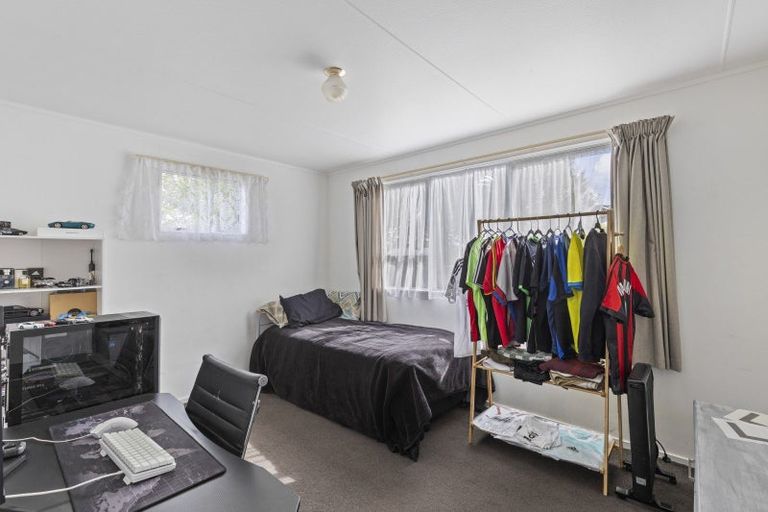 Photo of property in 53 Sunnyvale Street, Bell Block, New Plymouth, 4312