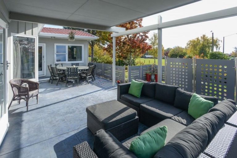 Photo of property in 1 Hereworth Grove, Havelock North, 4130