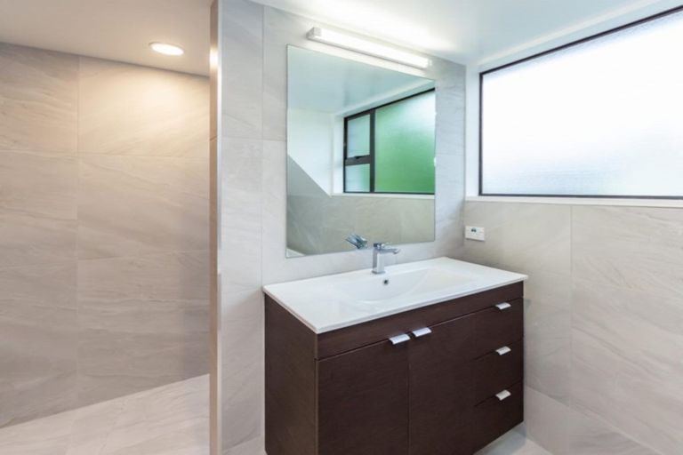 Photo of property in 33 O'connor Place, Burnside, Christchurch, 8053