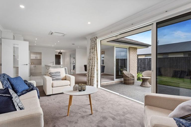 Photo of property in 10 Sutherland Drive, Kaiapoi, 7630