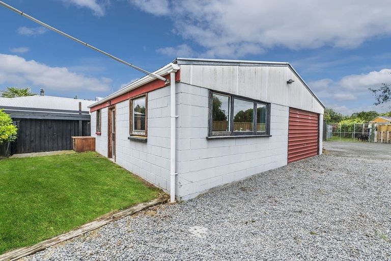 Photo of property in 4 Adelaide Street, Kirwee, Darfield, 7571