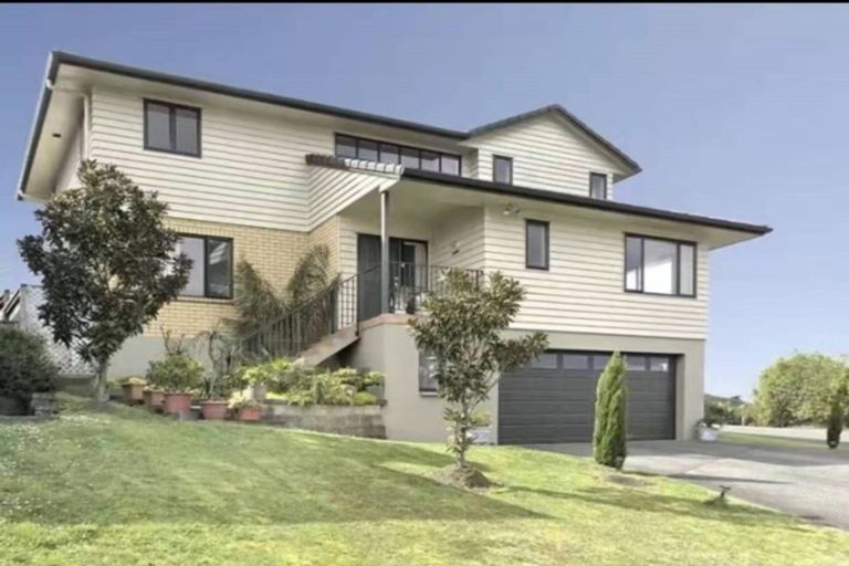 Photo of property in 10 Vintage Drive, Henderson, Auckland, 0612