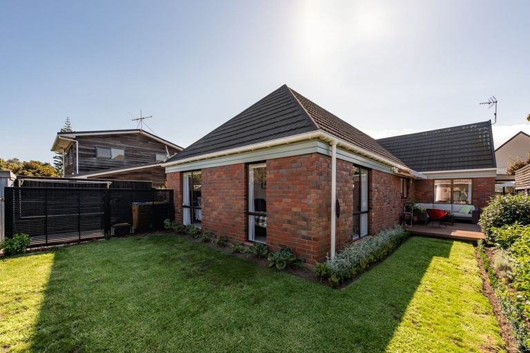 Photo of property in 56b Ocean Road, Paraparaumu Beach, Paraparaumu, 5032