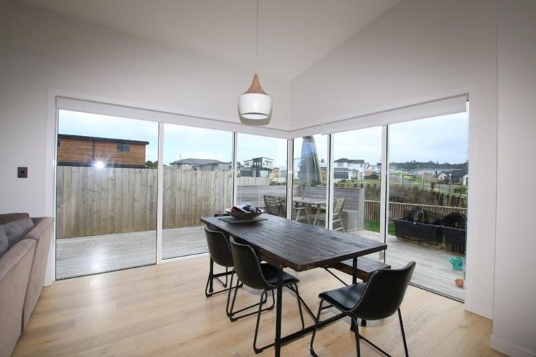 Photo of property in 45 Ara Kakara Avenue, Huapai, Kumeu, 0810