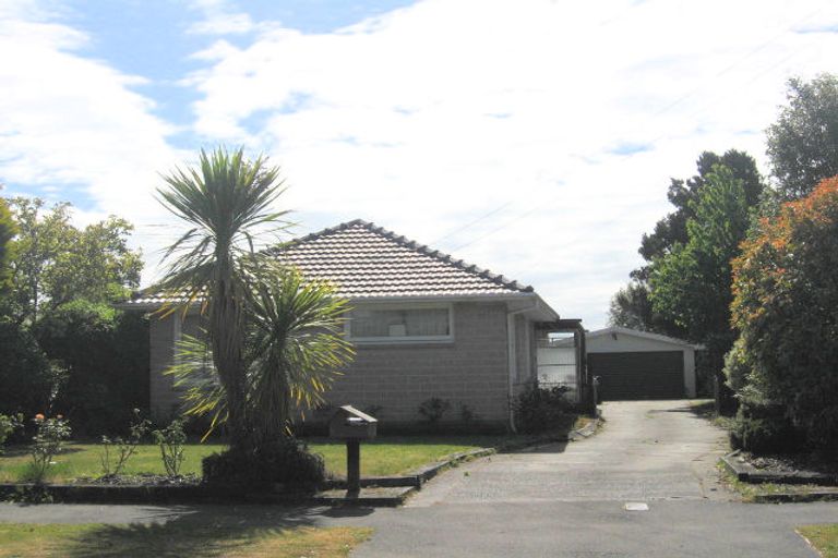 Photo of property in 31 Martbern Crescent, Bishopdale, Christchurch, 8053