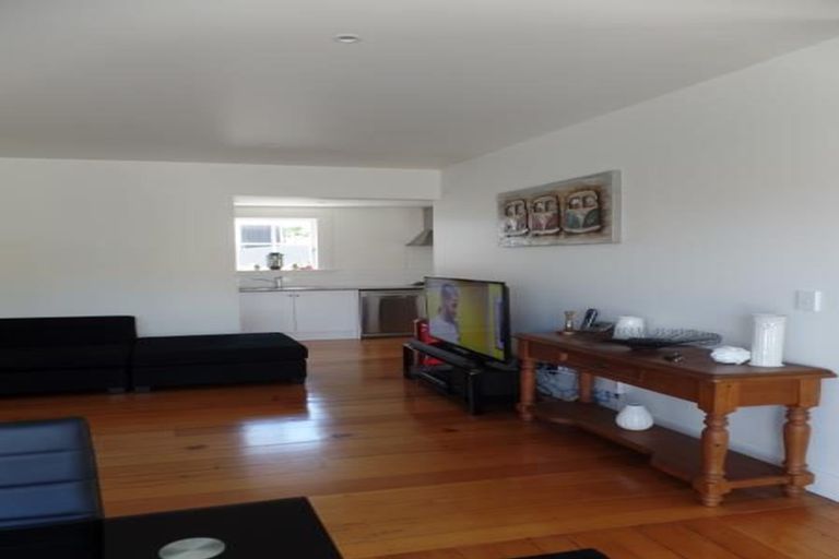 Photo of property in 1/3 Park Avenue, Takapuna, Auckland, 0622
