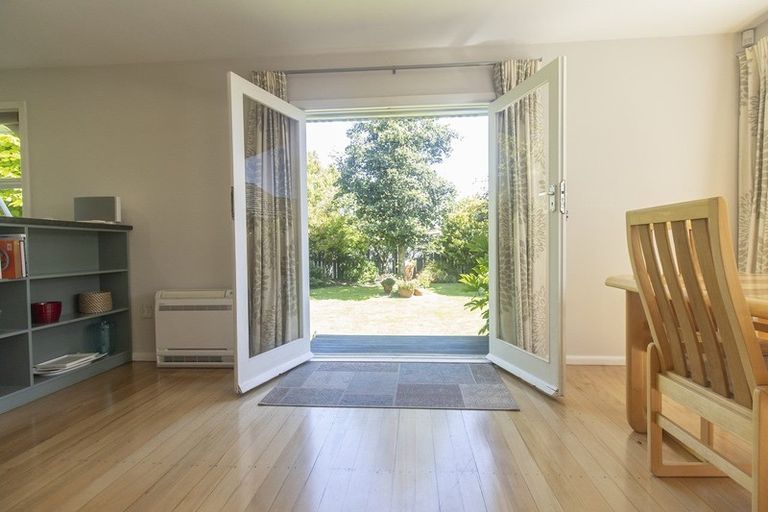 Photo of property in 44 Deepdale Street, Burnside, Christchurch, 8053