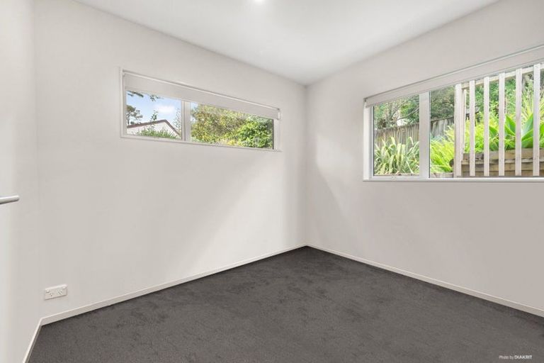 Photo of property in 6 Halder Place, Torbay, Auckland, 0632