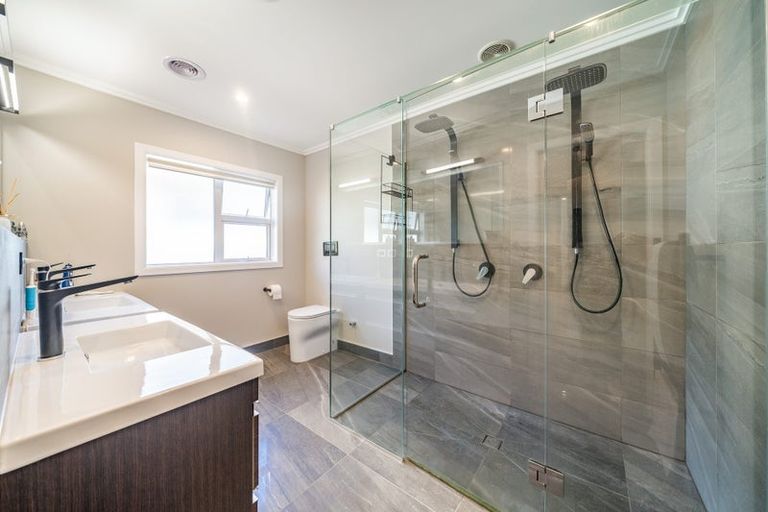 Photo of property in 62 Banks Boulevard, Whitby, Porirua, 5024