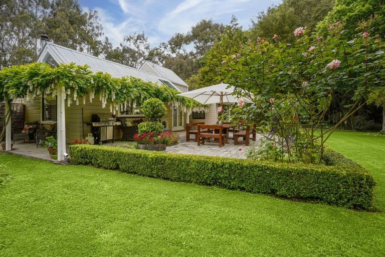 Photo of property in 52 Hodgsons Road, Loburn, Rangiora, 7472