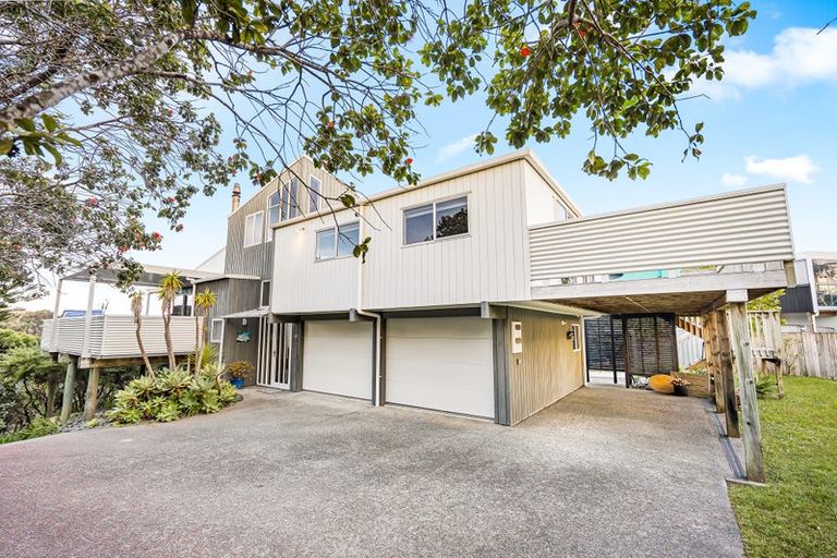 Photo of property in 11 Claude Street, Mangawhai Heads, Mangawhai, 0505