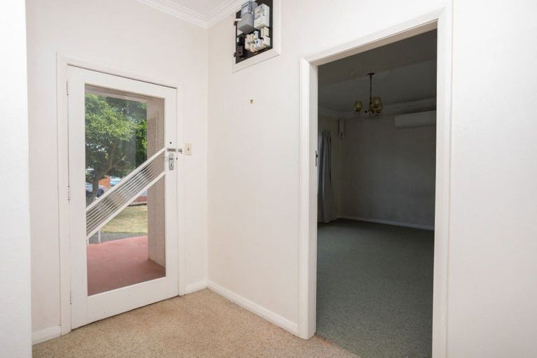 Photo of property in 5 Swinburn Street, Dannevirke, 4930