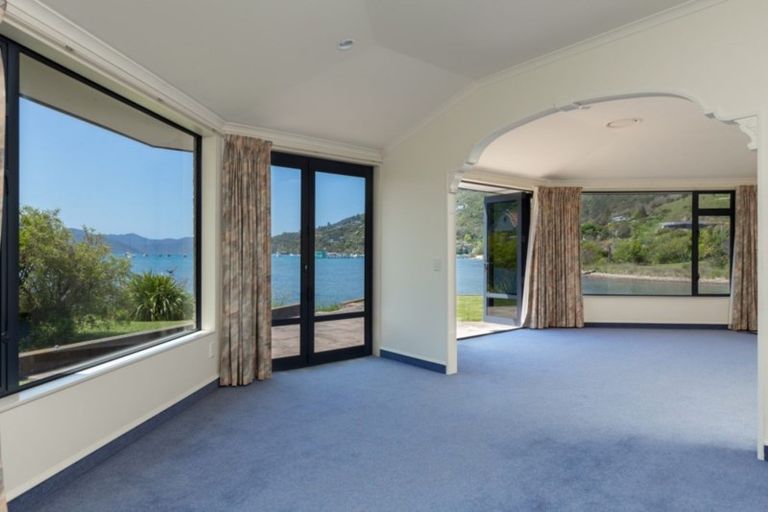 Photo of property in 291a Waikawa Road, Waikawa, Picton, 7220