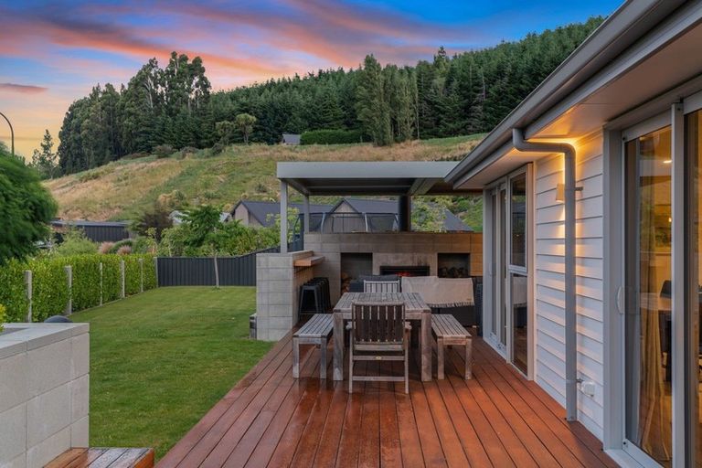 Photo of property in 74 Myles Way, Lower Shotover, Queenstown, 9304