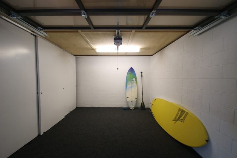 Photo of property in 67 Rosecamp Road, Beach Haven, Auckland, 0626