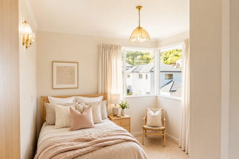 Photo of property in 4 Ridvan Grove, Ngaio, Wellington, 6035
