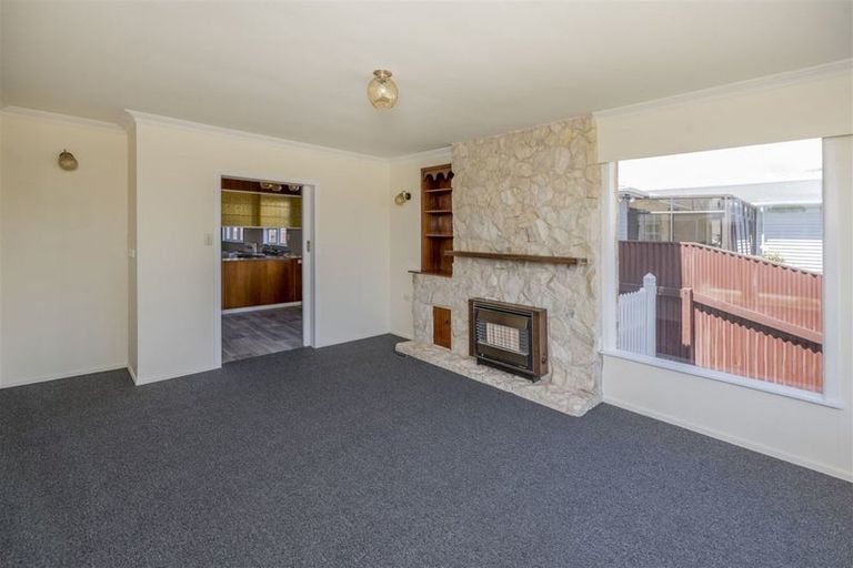 Photo of property in 21 Meadowvale Drive, Levin, 5510