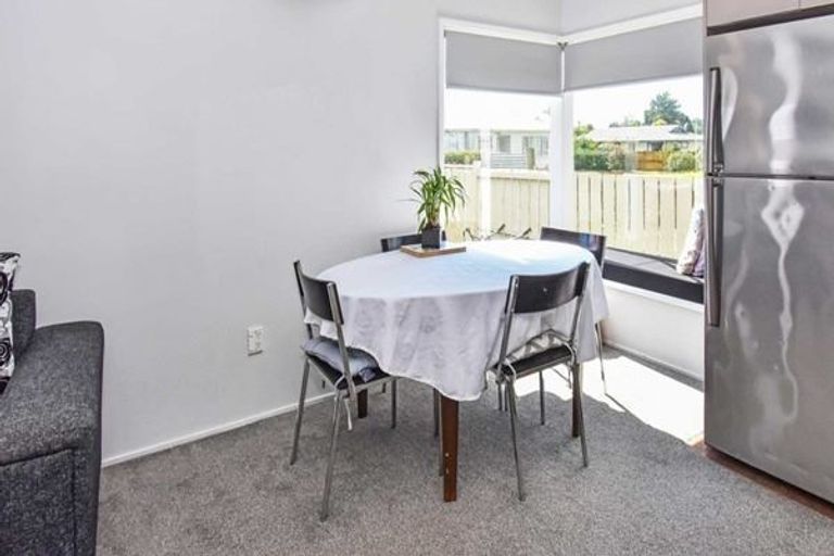Photo of property in 2/104 Tui Road, Papatoetoe, Auckland, 2025