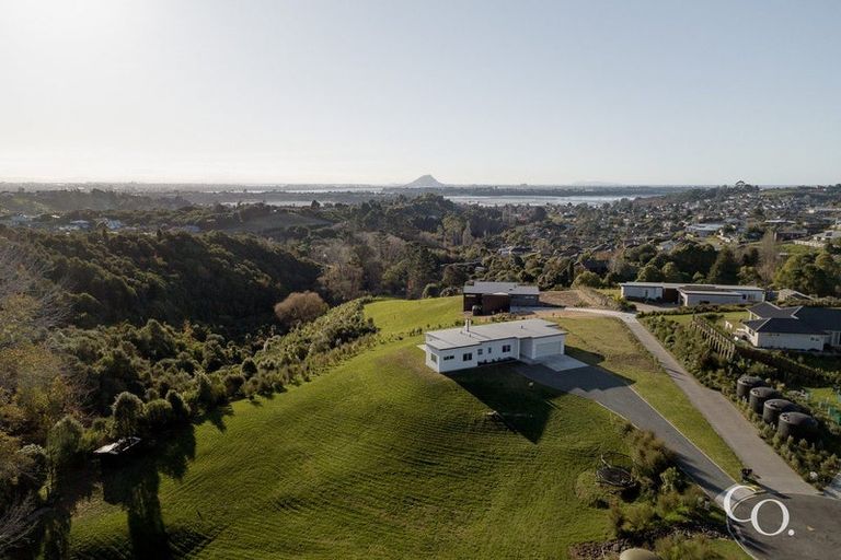 Photo of property in 45 Te Auhi Way, Welcome Bay, Tauranga, 3112