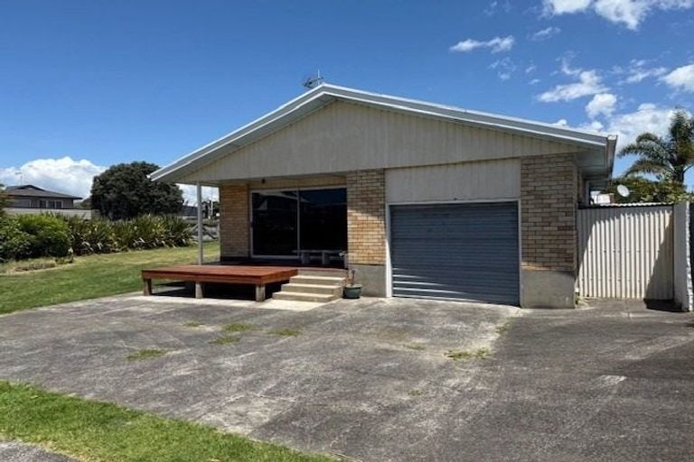 Photo of property in 68 Kulim Avenue, Otumoetai, Tauranga, 3110