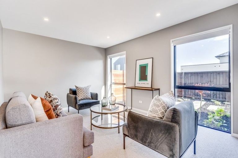 Photo of property in 12c Memorial Avenue, Ilam, Christchurch, 8053